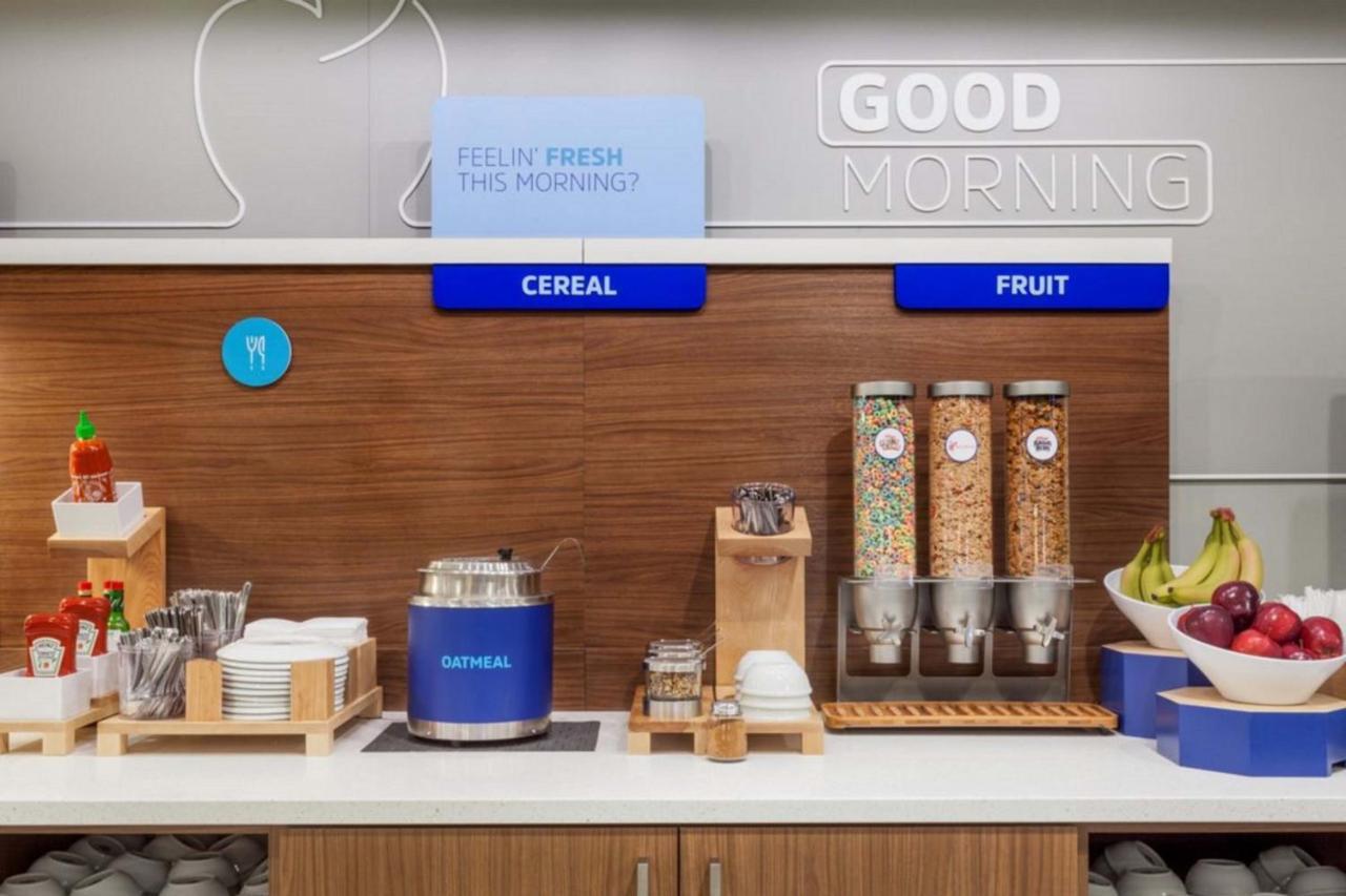 Holiday Inn Express Hotel & Suites Port Charlotte Zewnętrze zdjęcie