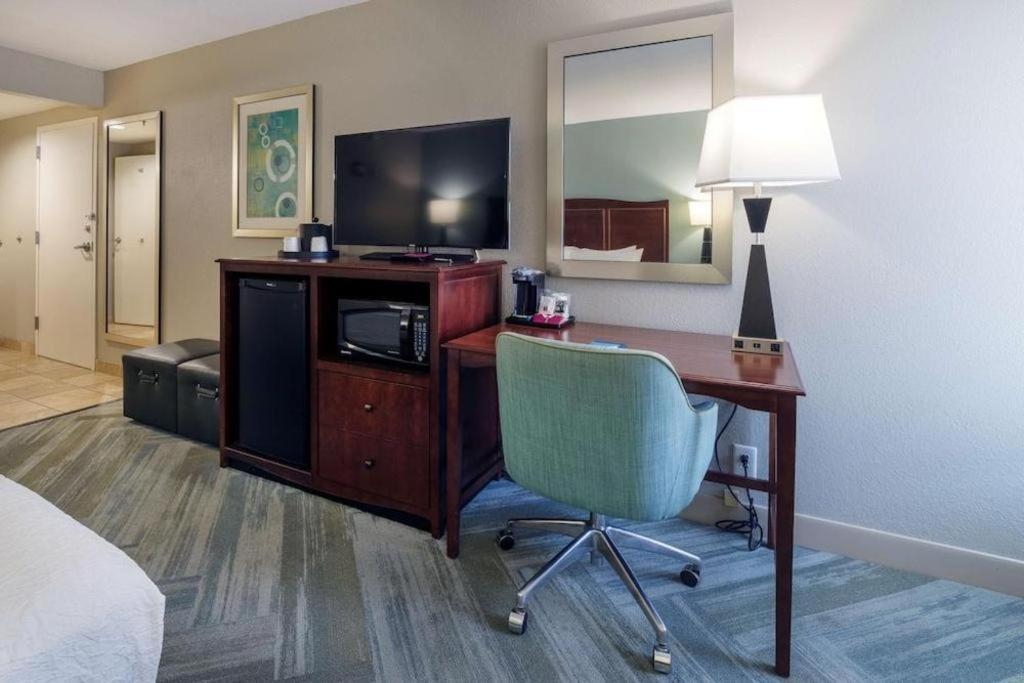 Holiday Inn Express Hotel & Suites Port Charlotte Zewnętrze zdjęcie