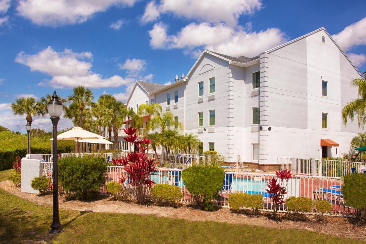Holiday Inn Express Hotel & Suites Port Charlotte Zewnętrze zdjęcie